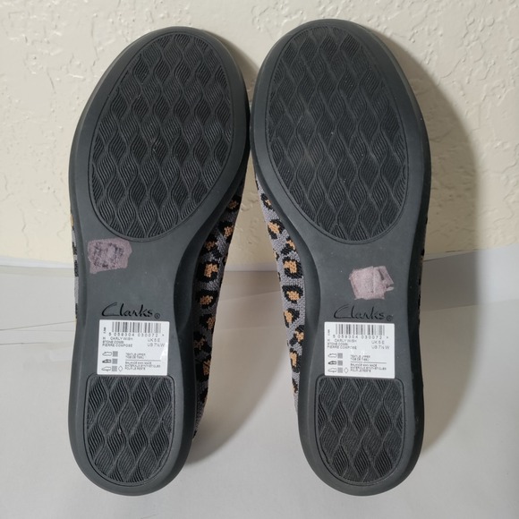 Clarks Cloudersteppers Women's Gray and Black Casual Loafers- Size 7.5 - Picture 6 of 8